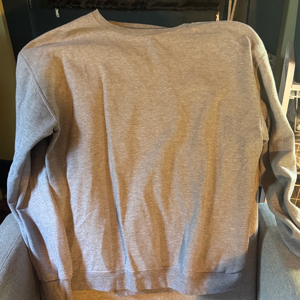 Athletic Works Women's Gray Crewneck Sweater
